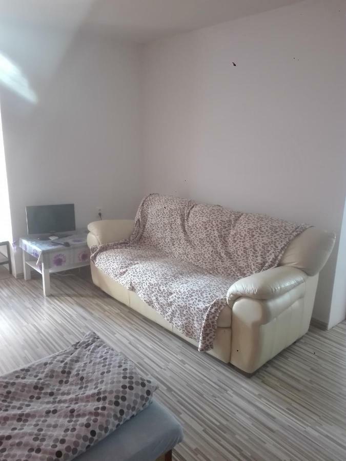 Apartmán Halex 3 Bojná Exteriér fotografie